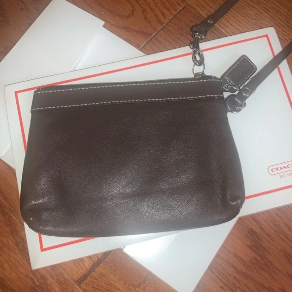 Coach Vintage Brown Leather Wristlet
